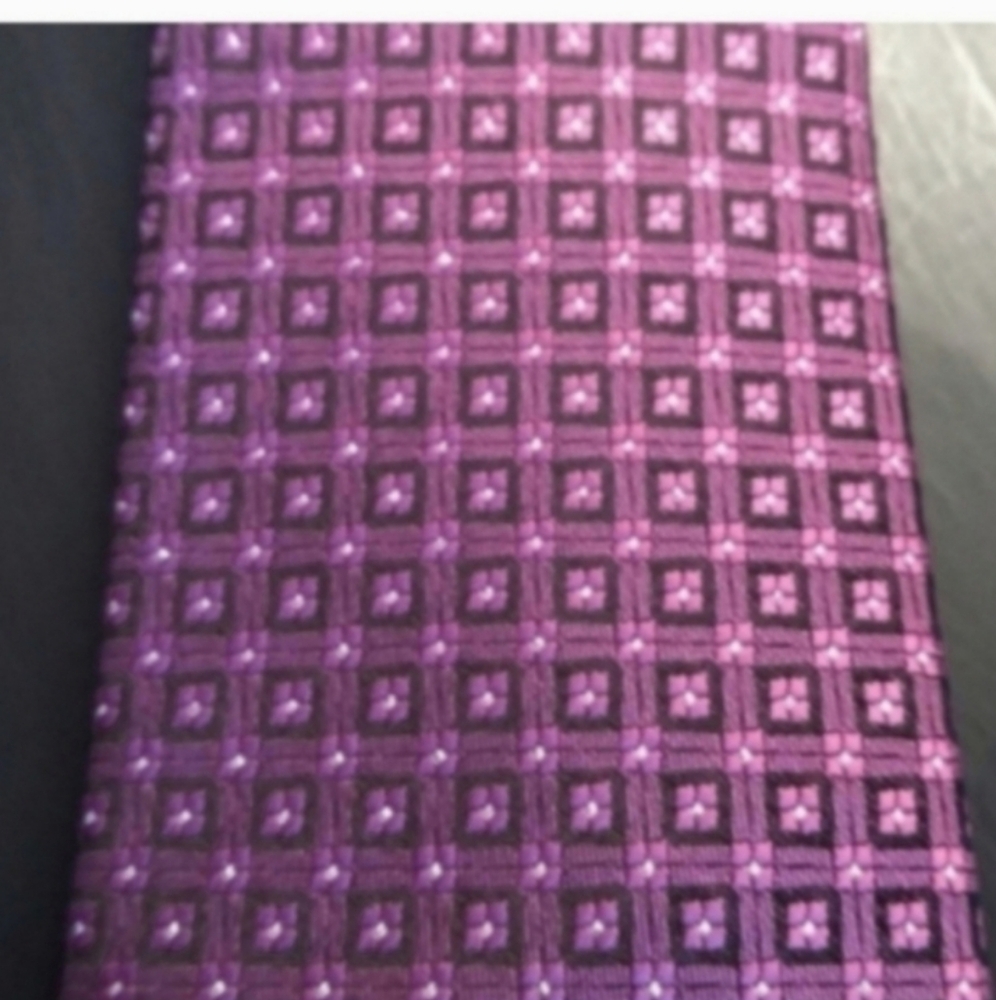 Designer Purple Geometric Patterned Tie 100% Silk Handmade Kailong Business